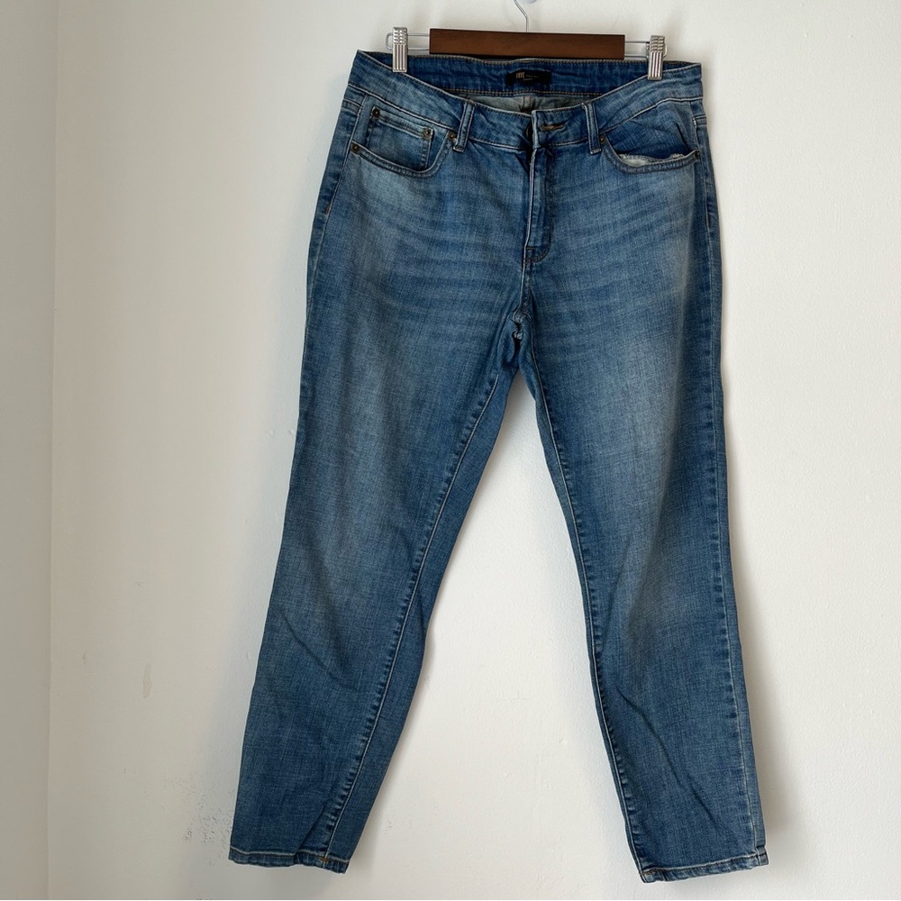 Frye Mid Rise Medium Wash Skinny Jeans Blue Denim Pockets #SWMS9BDP03 Size 6?